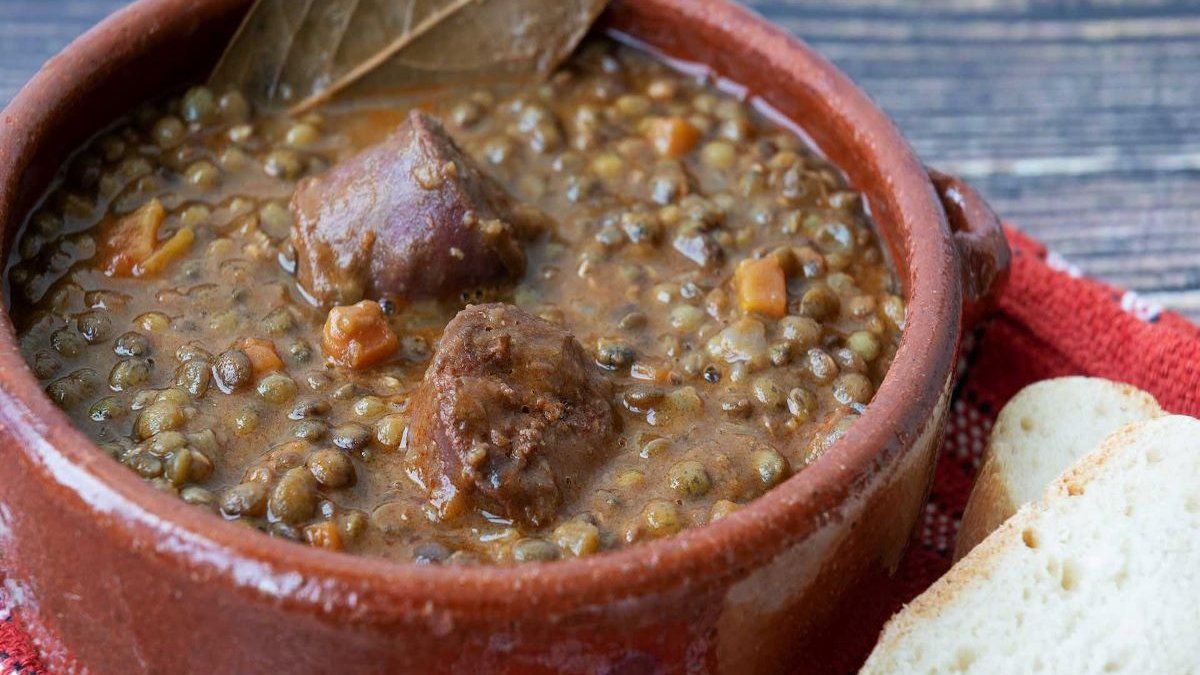 Un muerto por un guiso contaminado en Entre Ríos