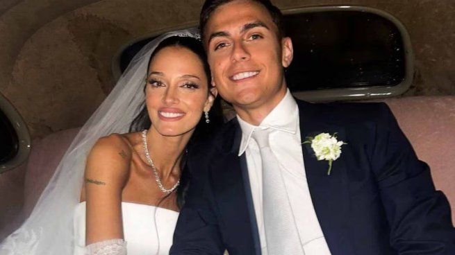 Oriana Sabatini y Paulo Dybala buscán un hijo después de 10 meses de su boda. 