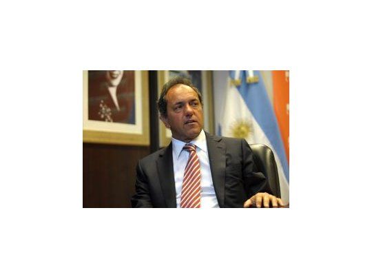 Scioli pidió a los súper que desarrollen sus actividades con normalidad