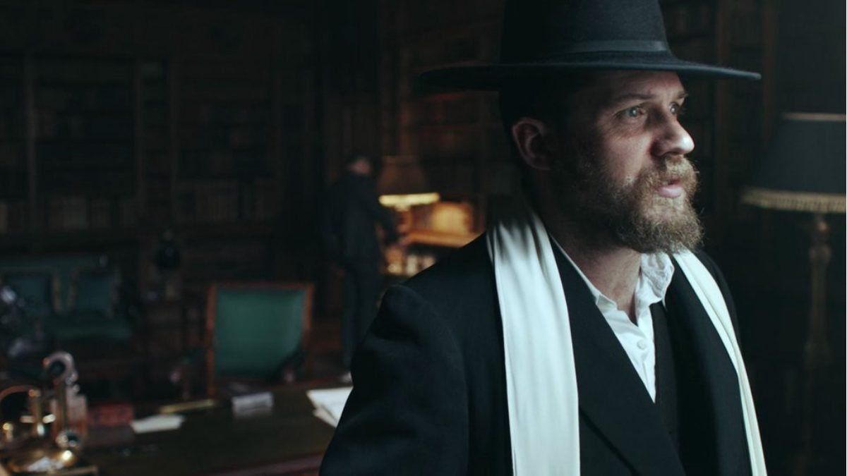 Tom Hardy stars in new trailer for the final season of “Peaky Blinders”