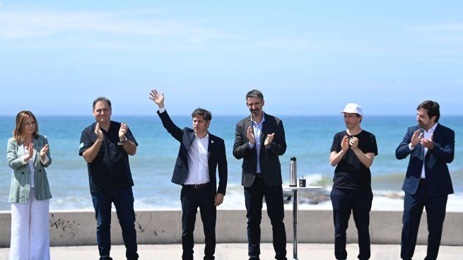 Axel Kicillof inauguró el Operativo Sol a Sol de cara al verano 2025.