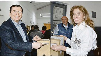 Apoyo. El gobernador Zamora y su esposa Ledesma Abdala (exmandataria y actual diputada nacional) participaron activamente en la campaña y ayer respaldaron a los candidatos del Frente Cívico durante la elección.