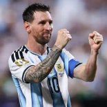 La pierna izquierda de Messi está asegurada por una cifra millonaria. La pierna izquierda de Messi está asegurada por una cifra millonaria.