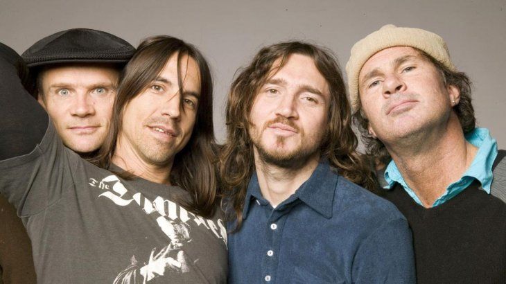 El regreso a los escenarios de Frusciante con los Red Hot Chili Peppers  será en mayo