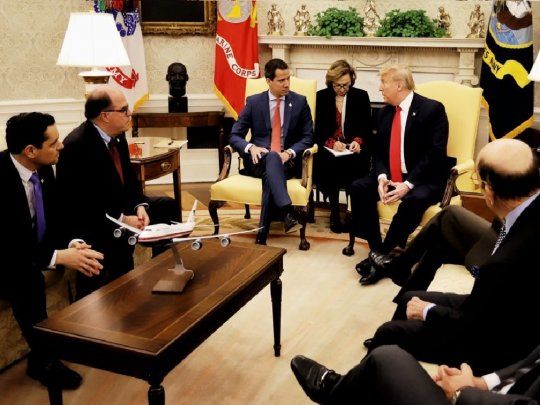 El presidente estadounidense, Donald Trump, recibi&oacute; a Juan Guaid&oacute;, a quien calific&oacute; de mandatario leg&iacute;timo de Venezuela.