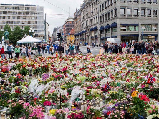 Noruega recordó el décimo aniversario de los atentados cometidos por el extremista de derecha Anders Breivik.