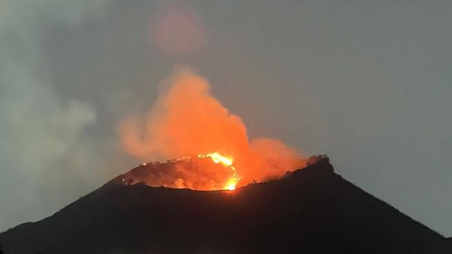El incendio en el volcán Xaltepec.