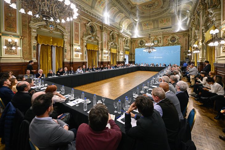 Reunión del Gobierno con universidades.