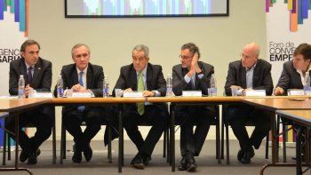 La mesa ejecutiva del Foro de Convergencia Empresarial.