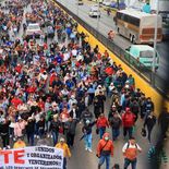 Megamarcha de la CNTE hoy, 20 de marzo 2026: bloqueos y alternativas viales confirmadas. Megamarcha de la CNTE hoy, 20 de marzo 2026: bloqueos y alternativas viales confirmadas.
