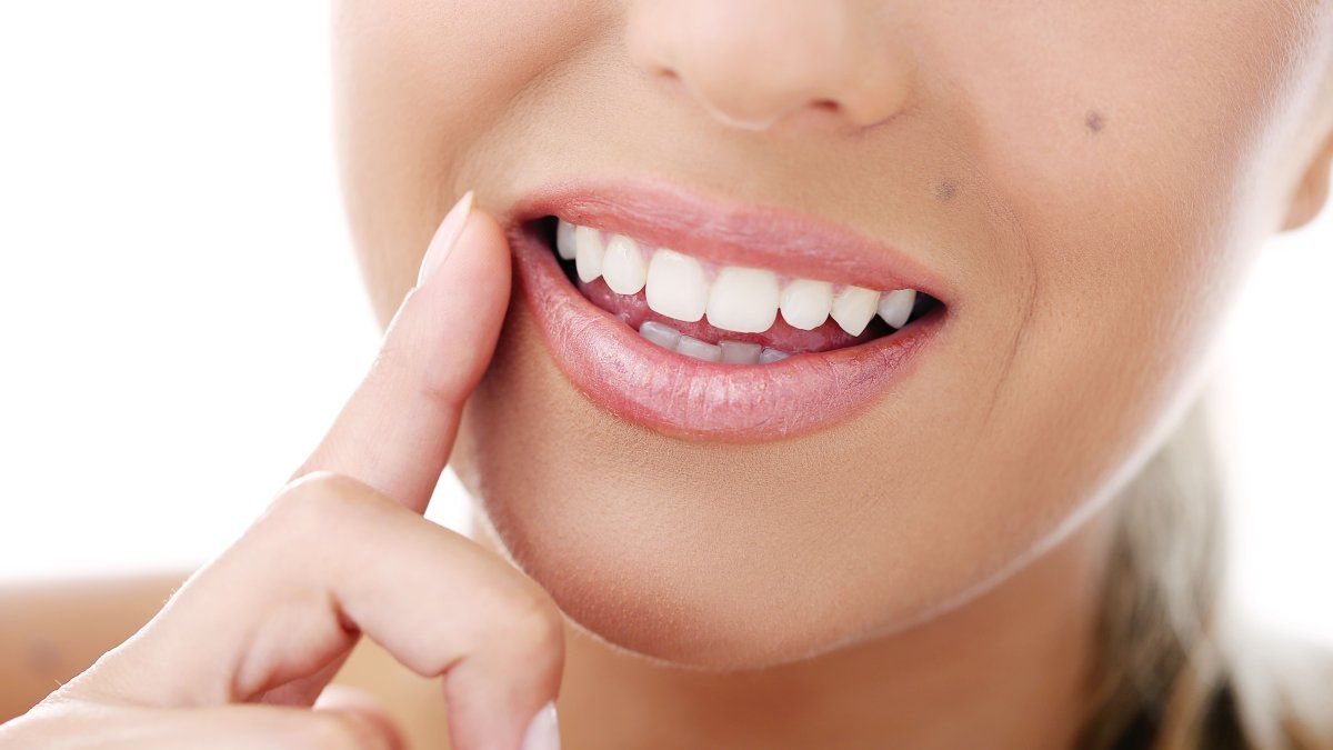 Tell Chau to the spots on the face: the simple method to clarify the skin after shaving with wax