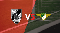 arranca el segundo tiempo sin goles entre vitoria guimaraes y moreirense