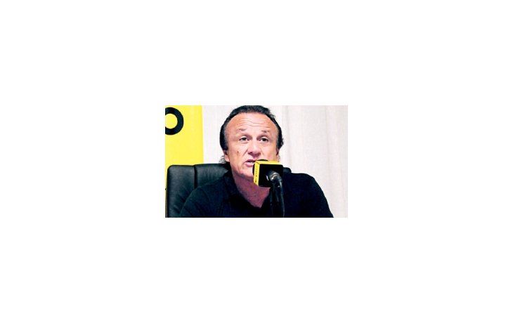 El humorista acepta que en Santa Fe sólo se lo conoce mayoritariamente por su participación en el grupo Midachi.