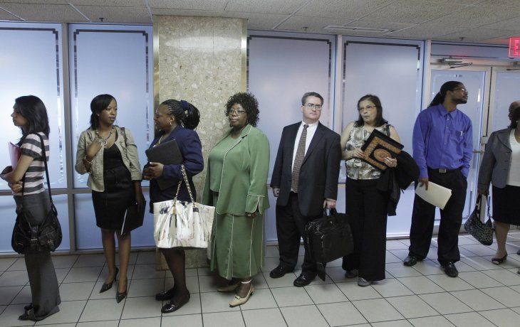 La tasa de participación laboral también subió levemente. La tasa de participación laboral también subió levemente.