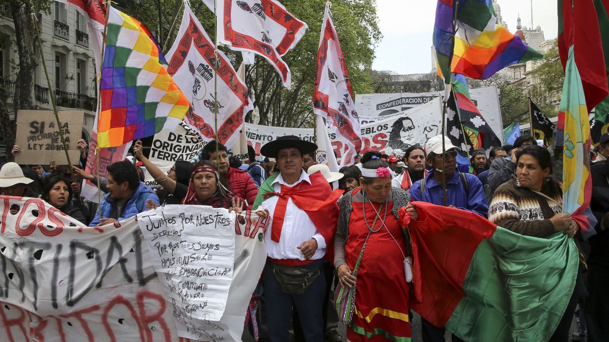 Pueblos Originarios Reclamaron Frente Al Congreso Que Se Vote La Prórroga De La Ley De Tierras 0318