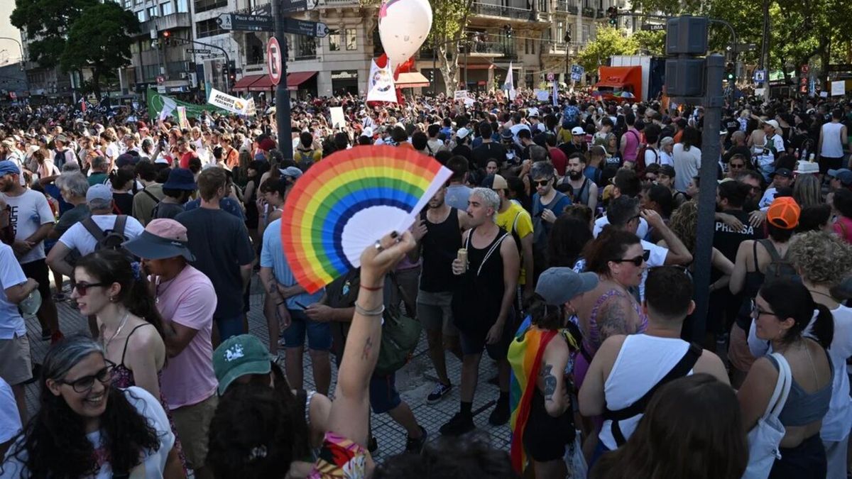Jorge Macri anticipó un acuerdo con los organizadores para posponer la Marcha del Orgullo 2026