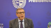 Gabriel Oddone descartó de plano abrir una negociación con el PIT-CNT por cambios en la estructura tributaria.