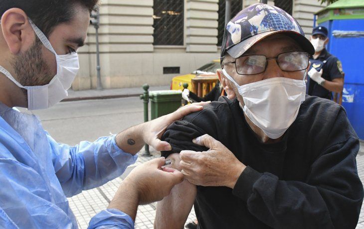 ámbito.com | VACUNA II.jpg