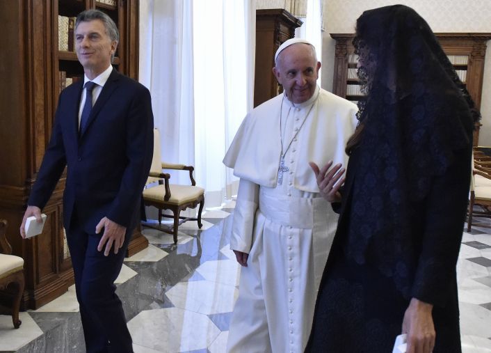 Macri se reunió con Francisco en el Vaticano (foto 2)