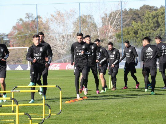 La AFA garantizó hoy la participación de su seleccionado mayor en la Copa América Brasil 2021.