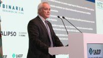 Vladimir Werning, director del BCRA recalcó que no están enamorados del cepo.