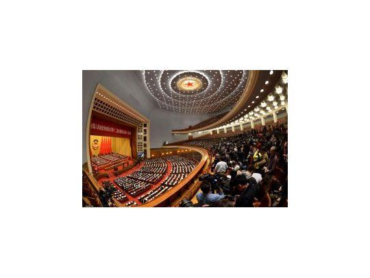 Líderes chinos decartan cambios políticos de estilo occidental.