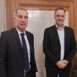 Diego Santilli recibió de a uno a los gobernadores peronistas del norte que buscan diferenciarse del kirchnerismo. Diego Santilli recibió de a uno a los gobernadores peronistas del norte que buscan diferenciarse del kirchnerismo.