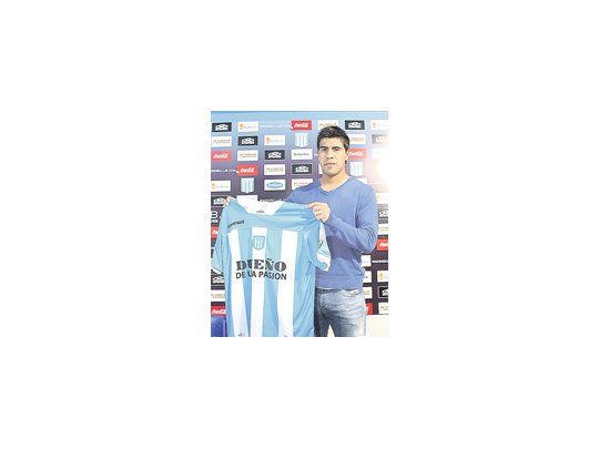 Racing suma en el medio