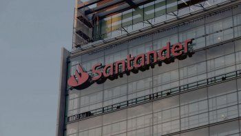 santander fue elegido como mejor banco de argentina por la revista the banker