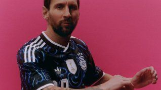 Lionel Messi portando la nueva piel de la Selección Lionel Messi portando la nueva piel de la Selección