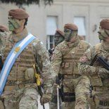 Las Fuerzas Armadas deberán afrontar con recursos propios parte del financiamiento inicial del nuevo esquema de cobertura sanitaria. Las Fuerzas Armadas deberán afrontar con recursos propios parte del financiamiento inicial del nuevo esquema de cobertura sanitaria.