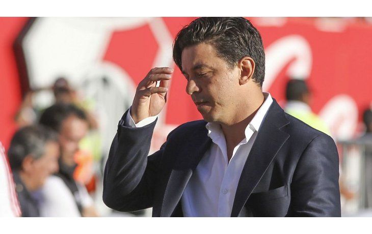 Gallardo ya piensa en potenciales reemplazantes para Alario.