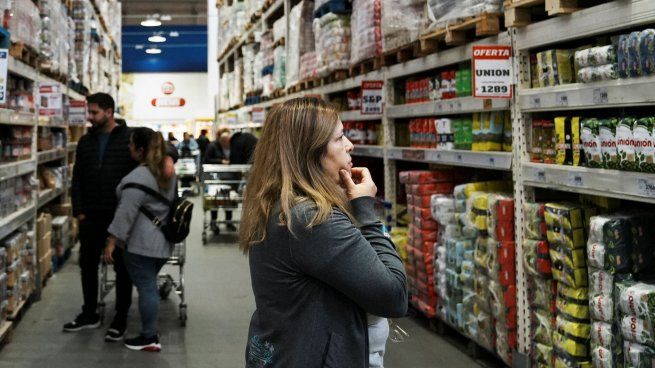 Las ventas en supermercado se desplomaron 17,6% respecto a igual mes de 2023.