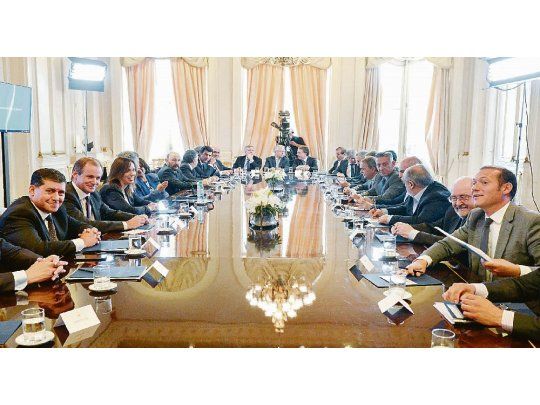 Presión. Las metas de control del gasto acordadas con Mauricio Macri complican las paritarias provinciales.