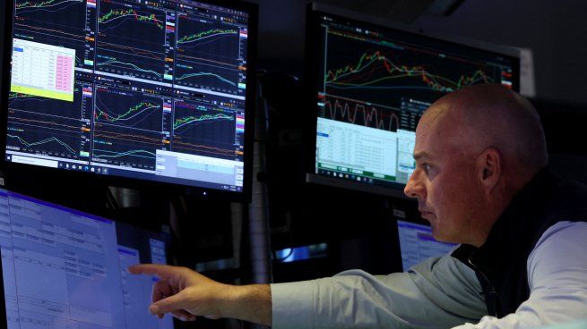 Lecaps y LEDEs. el mercado cree que las tasas negativas se mantendrán por bastante tiempo