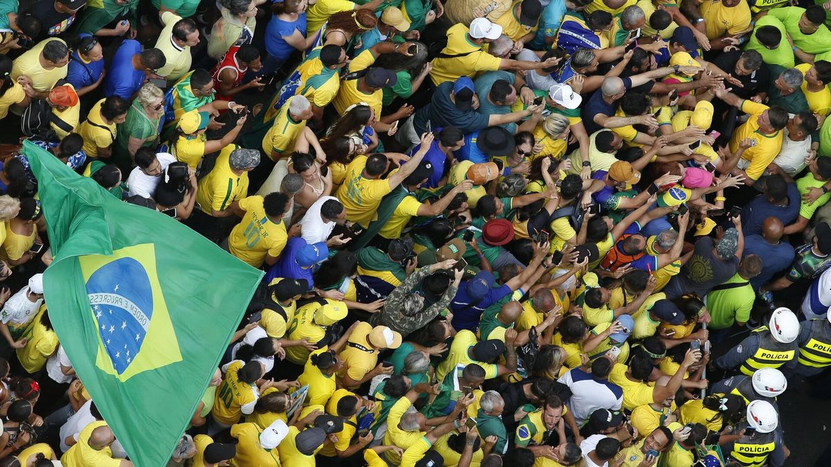 Before a crowd in Brazil, Jair Bolsonaro denounced a judicial persecution against him Before a crowd in Brazil, Jair Bolsonaro denounced a judicial persecution against him