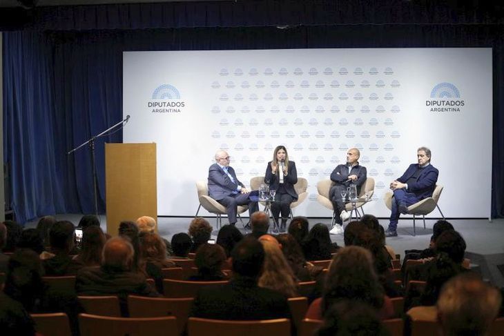 Villafañe afirmó que desde M.A.R.A. se oponen a “cualquier tipo de reforma tributaria que perjudique al monotributista”, y sostuvo que el Gobierno “tiene que ver al Monotributo como una solución y no como un problema”.