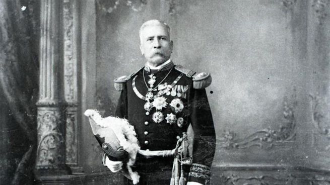 El general Porfi­rio Díaz derrota a los franceses en 1866.