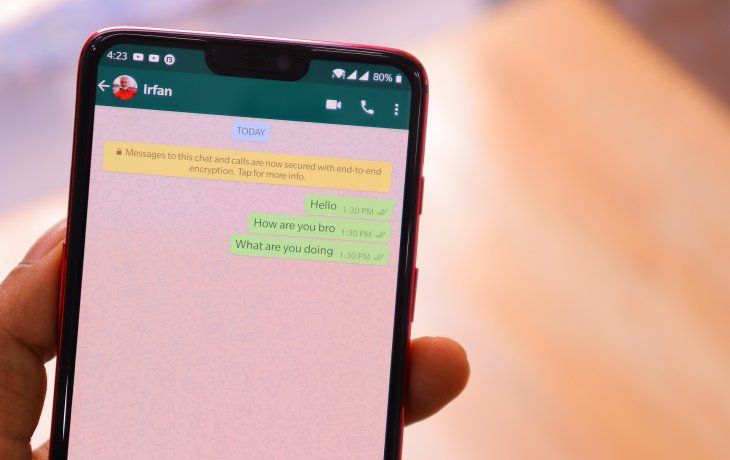 Las cuatro funciones de WhatsApp para ocultar tus mensajes