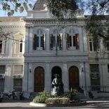 La persona que envió el mail describió que acribillaría a quienes se cruce para luego suicidarse. La persona que envió el mail describió que acribillaría a quienes se cruce para luego suicidarse.