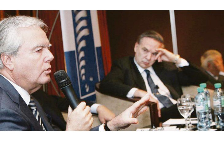 ámbito.com | Juntos. Federico Pinedo y Miguel Pichetto se presentaron ante economistas y empresarios donde analizaron el resultado de las PASO.