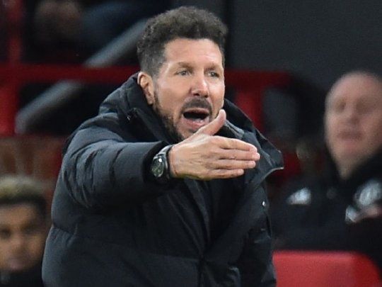 simeone old trafford.jpg