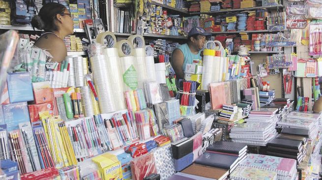 agenda. Las provincias suman canastas escolares propias para potenciar el combate contra la inflación. La semana pasada, el Gobierno nacional había lanzado ya el programa Vuelta al Cole con +Precios Cuidados 2022,