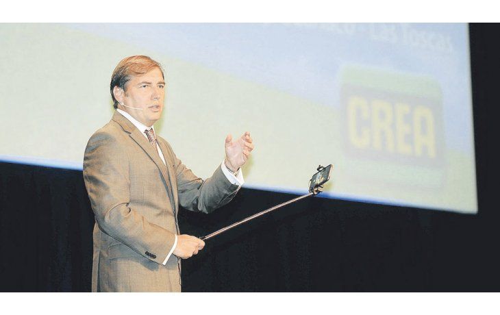 FERNANDO ZUBILLAGA. El presidente del Congreso Nacional CREA llamó a los empresarios a “re-evolucionar” sus organizaciones.