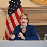 La diplomática asumirá al frente de la Unidad de Asuntos de Venezuela, que opera desde la embajada estadounidense en Bogotá. La diplomática asumirá al frente de la Unidad de Asuntos de Venezuela, que opera desde la embajada estadounidense en Bogotá.