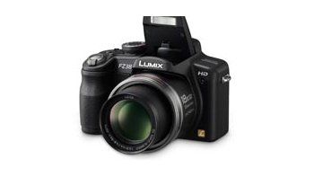 Panasonic presentó su nueva Lumix DMC-FZ38.