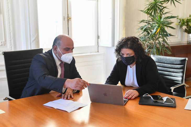El Jefe de Gabinete Juan Manzur se reunió con la ministra de Salud Carla Vizzotti. 