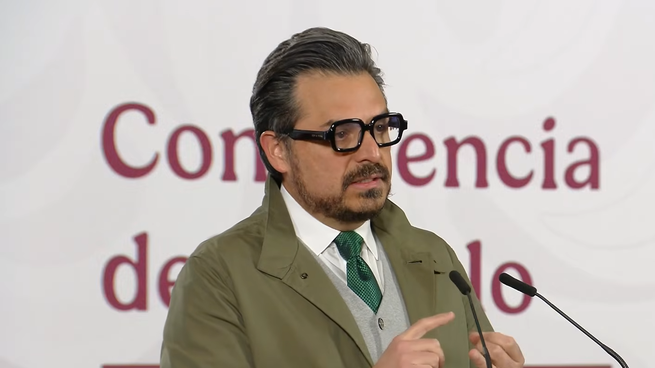 Zoé Robeldo, titular del IMSS, en la Mañanera.
