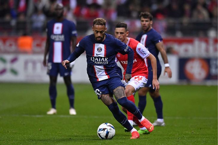 Neymar durante su paso por el PSG de Francia Neymar durante su paso por el PSG de Francia