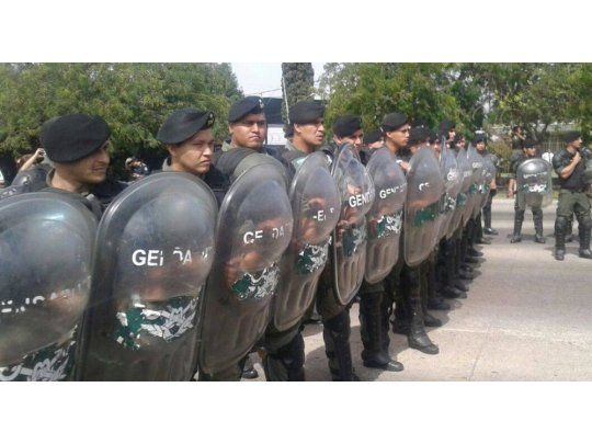 Asaltaron una sede de Gendarmería y robaron armas de fuego